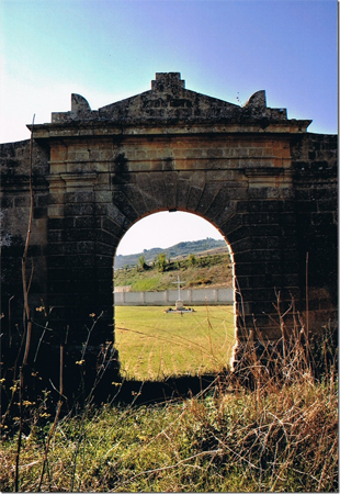 Gravina in Puglia "La Tera Santa"