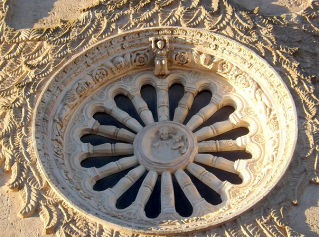 Gravina in Puglia Rosone del Santuario Madonna delle Grazie